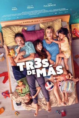 Tres de más
